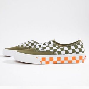 khaki checkered vans